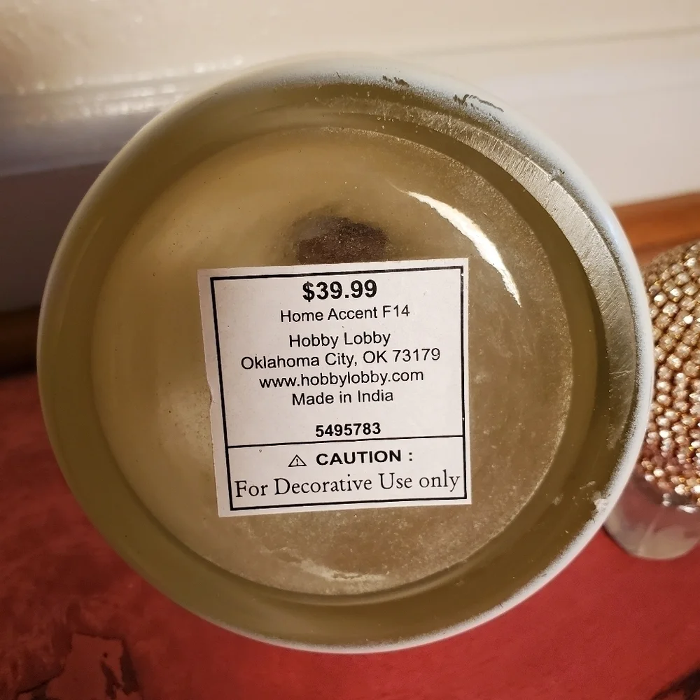 🧿NWT ACCENT VASE/BOTTLE
